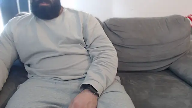 hugemachohandsome webcam