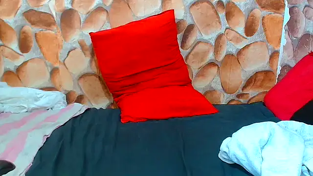 AfricanBigAssxx98 webcam