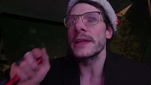 MasterDaddyCool webcam