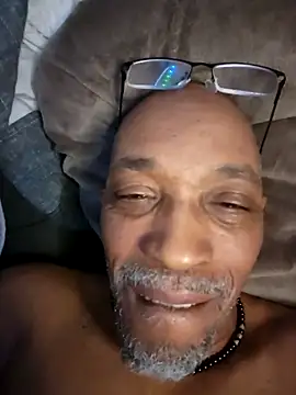 Lonelynudist59 webcam