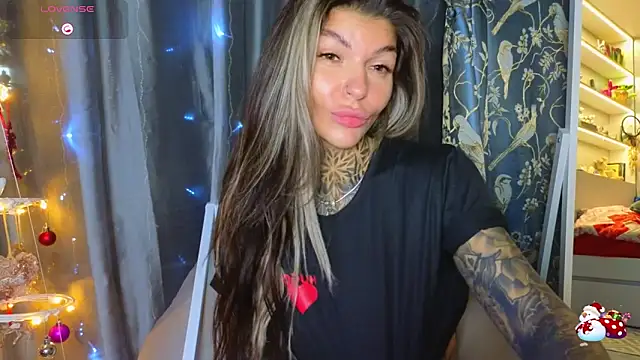 tattooedBabyy webcam