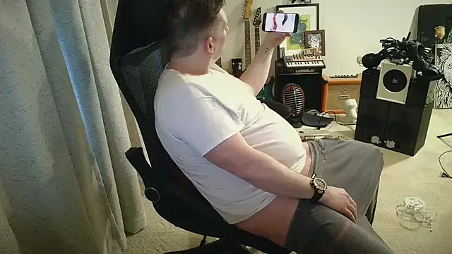 God_Of_ThundeRR webcam