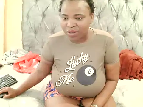 BubblegumBaddiexxxx webcam