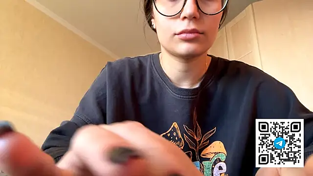 TequilaPariseau webcam