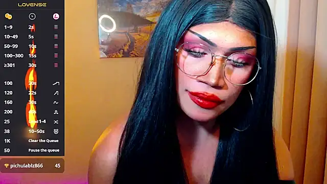yoursexykaren webcam