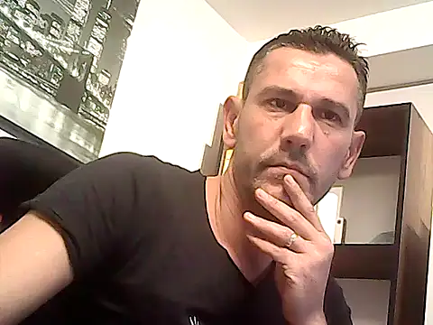 mastercharisma35 webcam