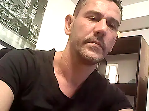 mastercharisma35 webcam