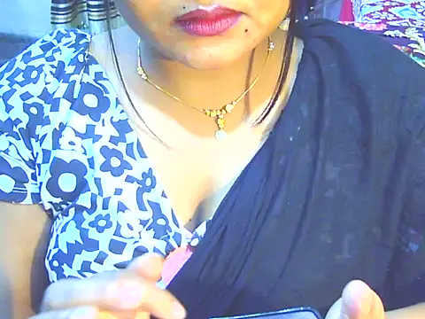 Nusrat_Faria07 webcam