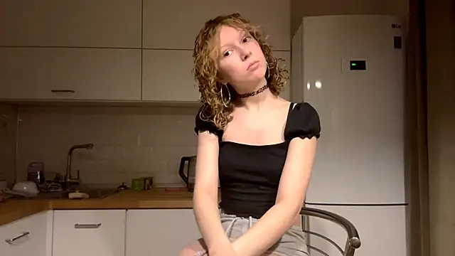 ElfriedaZwack webcam