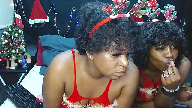 NaughtySisters webcam