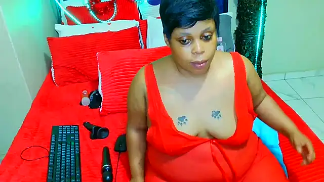 THESHORTQUEEN webcam