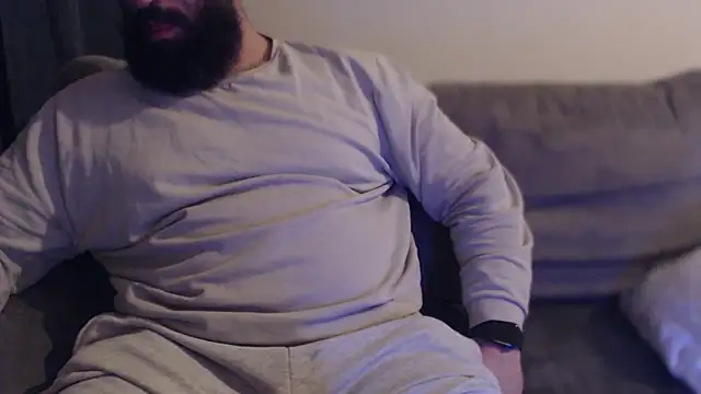 hugemachohandsome webcam