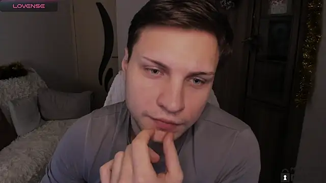 handsome_guy01 webcam