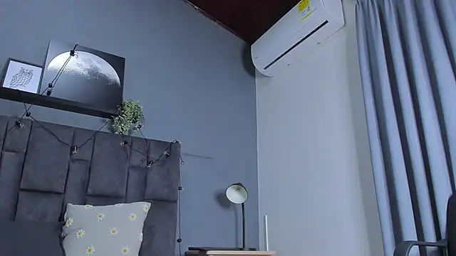 DulceAurora__ webcam