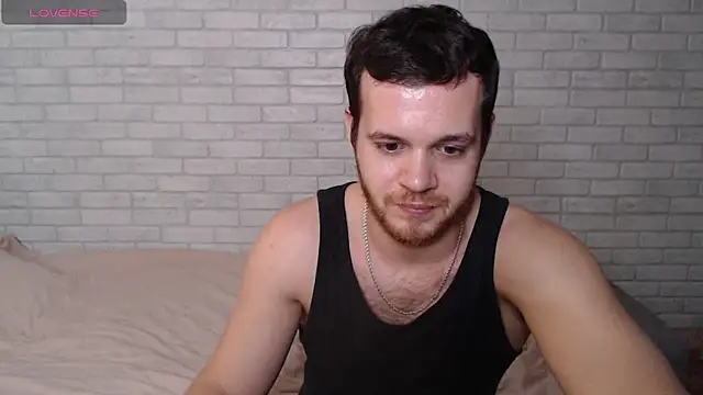 Alexxx_horny webcam