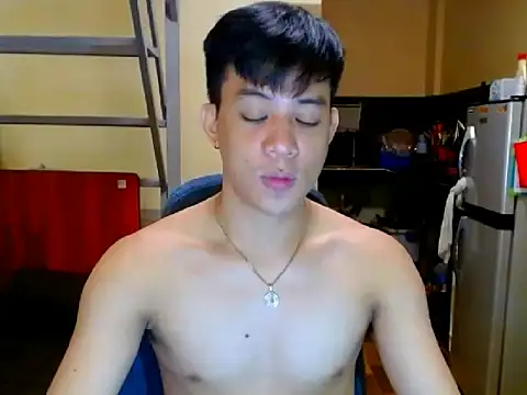 AsianCUMQUICKLY webcam