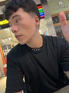 Logan_smith1's live cam