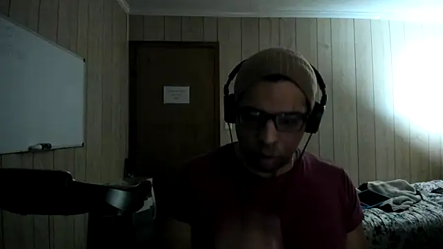 NaturalBeautyQueen webcam