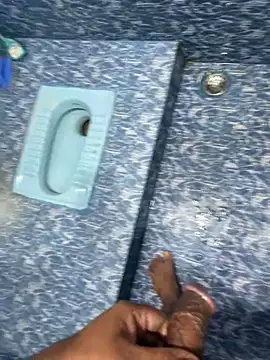 Loverboyjillu webcam