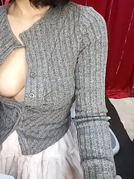 Alone_nothing webcam