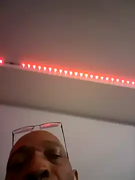 Lonelynudist59 webcam