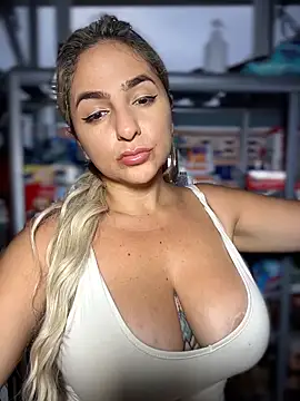 sammyqueenx21 webcam