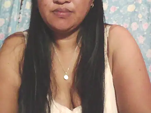 hotolivia34 - Hotolivia34's free webcam - UK Sex Cams