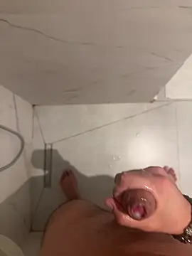 cagoulegrosse's live cam