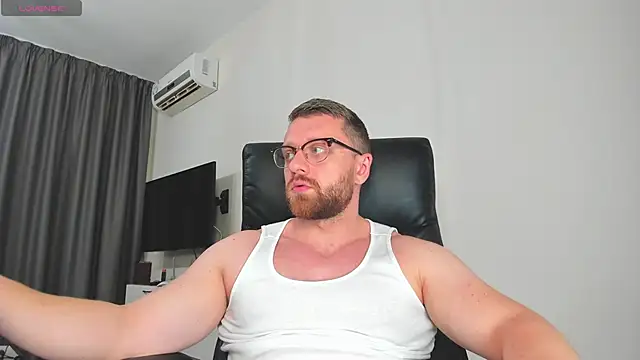 Findom_guy webcam