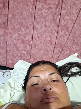 chubby_sexy_big_tits - Chubby_sexy_big_tits's free webcam - UK Sex Cams