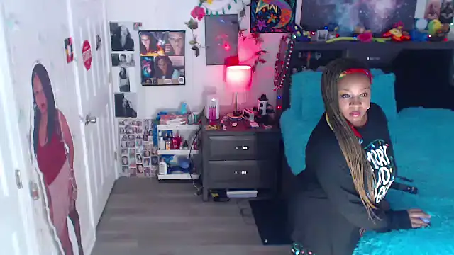 CosmicDream143 webcam