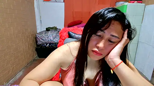 Ugly-Filipina webcam