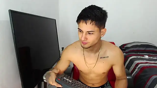 Alex_mojica webcam