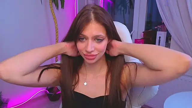 Daria_Promisess webcam