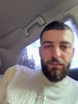 Pablo_Hornyguy95's live cam