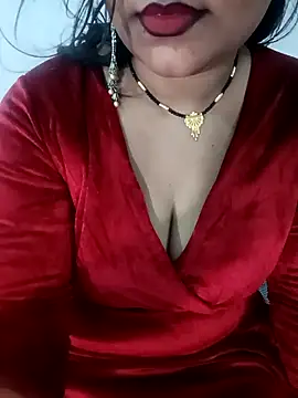 Webcam Model (Appypie)  is live.Free join now!