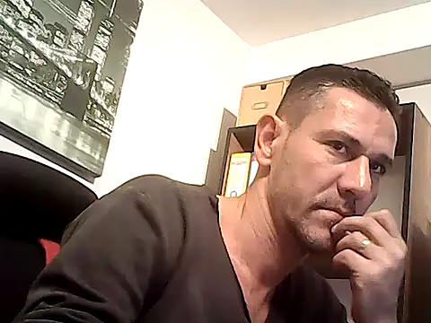 mastercharisma35 webcam