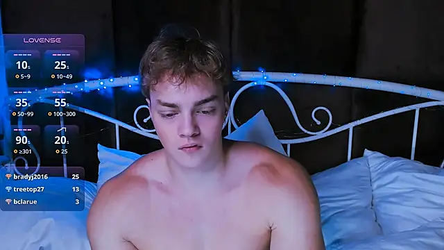 ChaseMuscular webcam