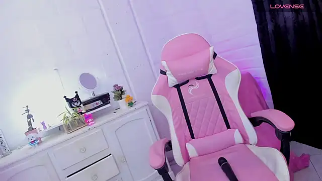 nyx_blackmoon - Nyx_Blackmoon's free webcam - UK Sex Cams