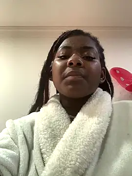 KarinaFlowers_ webcam