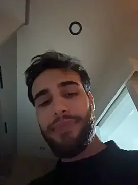 2HARDKURT's live cam