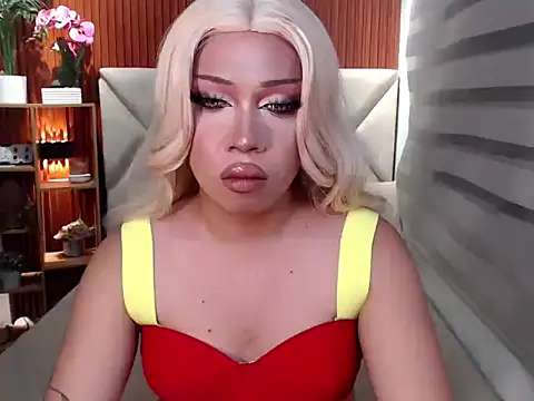 RebecaNextToYou webcam