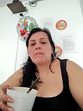 Natasha_miilf webcam