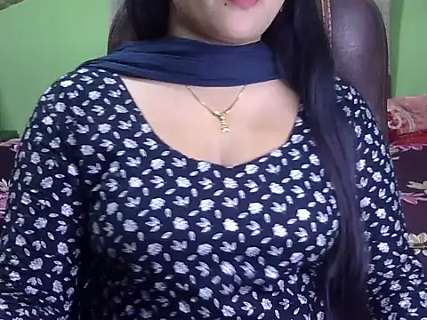 BengaliQueenStar webcam