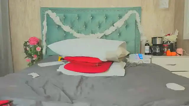 Alexa_roussee webcam