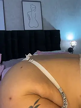 Katti_Barrera webcam