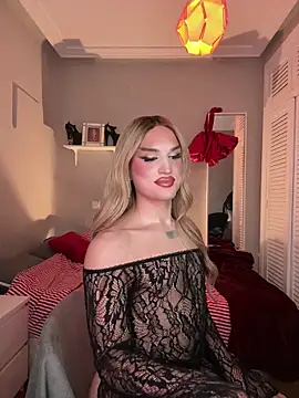 Crystal_________ webcam