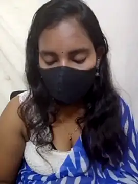 Webcam Model (Rashmi-Sexy)  is live.Free join now!