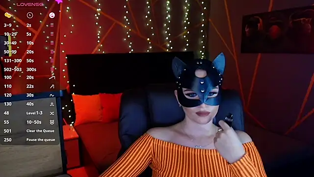 HotWildCat webcam
