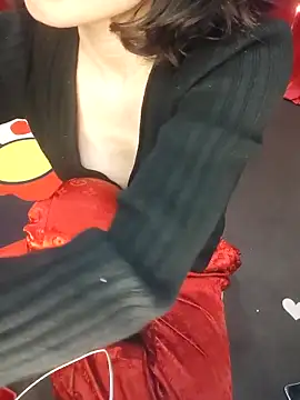 Alone_nothing webcam